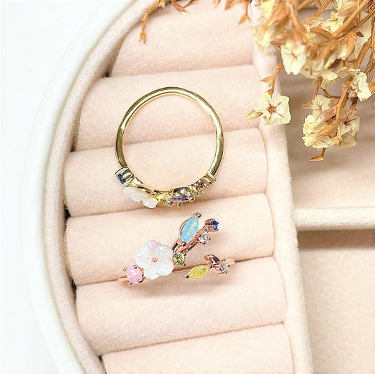 Multicolour Fern Leaf And Flower Ring